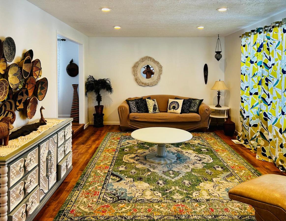 Experience Nirvana With Artwork Collections From Around The Globe Located In Lakewood Neighborhood In Se Boise Next To A Park, Minutes From Bown Crossing And The Boise River, 10 Minutes To Downtown, 4 Beds, Sleeps 8, Pets Welcome In Large Fenced In Y Exterior foto